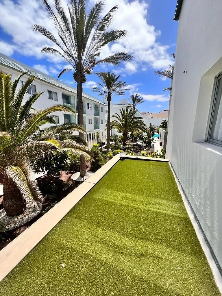 Bristol Sunset Beach Private Apartment コラレホ