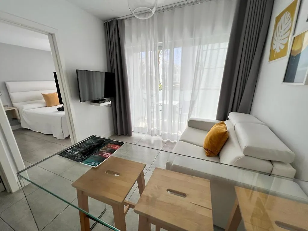 Bristol Sunset Beach Private Apartment Corralejo